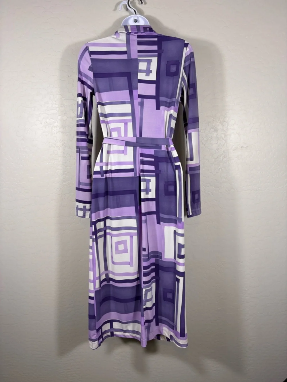 Vintage BCBG exclusively for Nordstroms Geometric Print Purple Wrap dress Y2K M - Picture 2 of 6